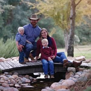 Meet your Posher, Lacy